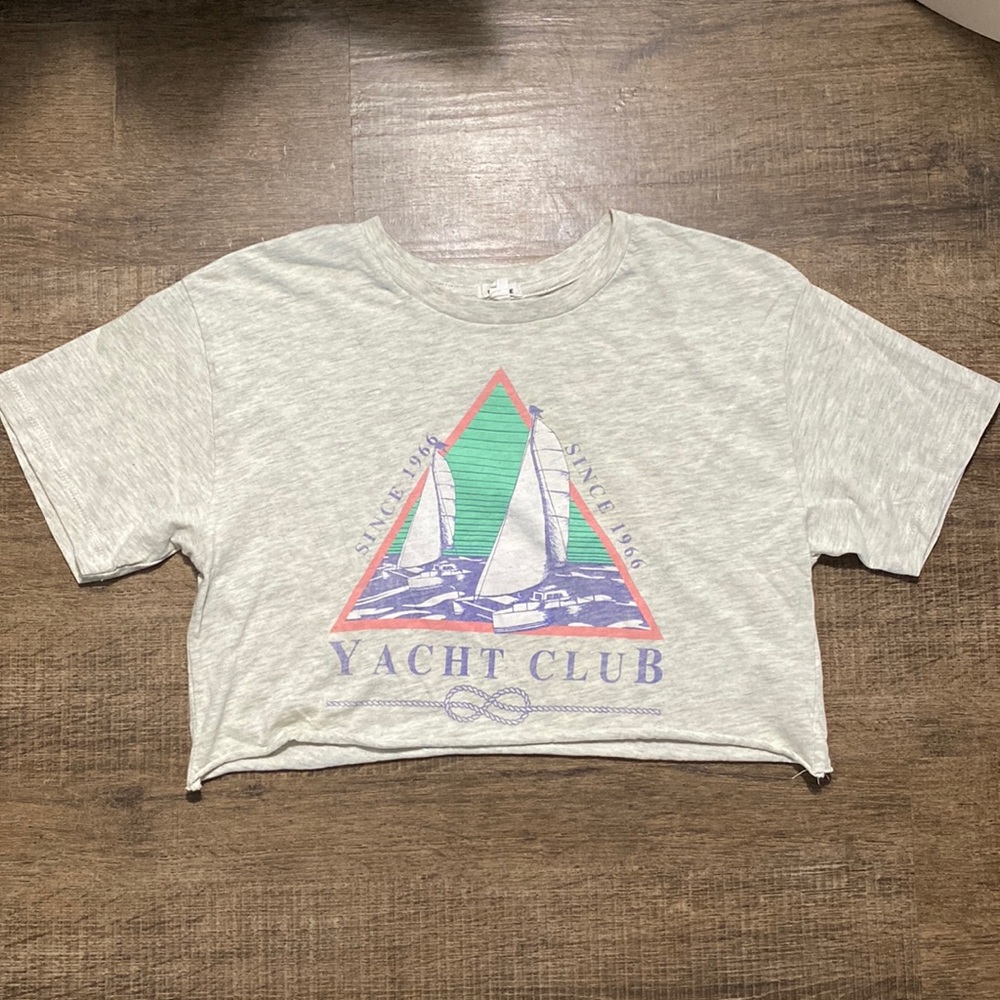 Garage Cropped Tee